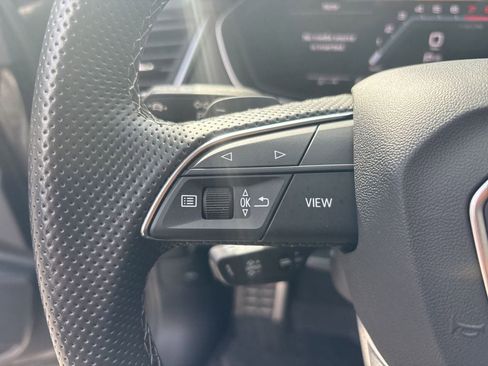 Used 2022 Audi SQ5 Premium Plus w/ Premium Plus Package image 24