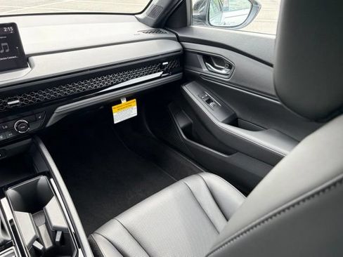 Certified 2024 Honda Accord Sport image 35