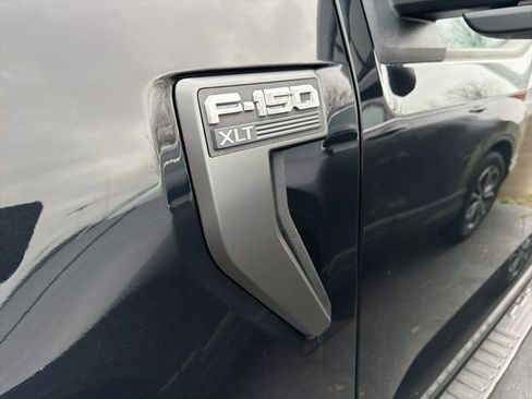 Used 2022 Ford F150 XLT w/ Equipment Group 302A High image 11