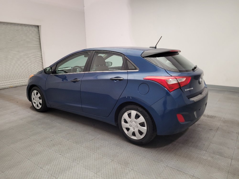 Used 2016 Hyundai Elantra GT FWD image 3
