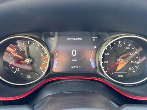 Used 2019 Jeep Compass Trailhawk w/ Cold Weather Group image 11