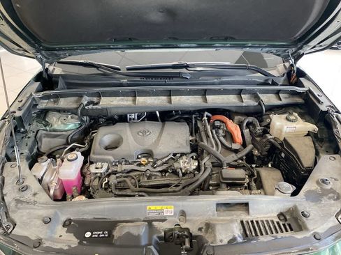 Used 2023 Toyota Highlander XLE AWD/4WD image 37