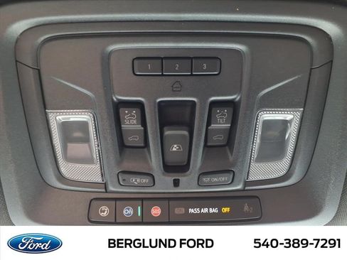 Used 2026 GMC Sierra 2500 AT4 w/ AT4 Premium Plus Package AWD/4WD image 38