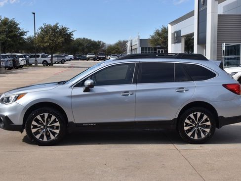 Used 2017 Subaru Outback 2.5i Limited image 12