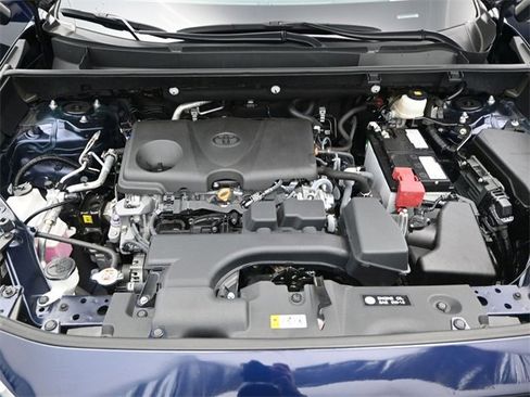 Used 2024 Toyota RAV4 XLE w/ Convenience Package image 18