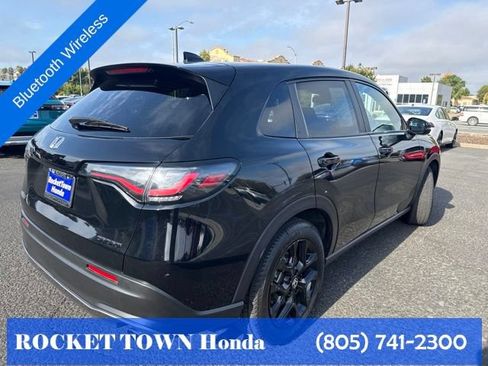 Used 2025 Honda HR-V Sport image 5