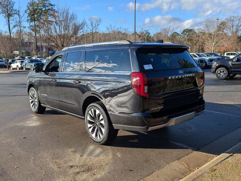 New 2025 Ford Expedition Max Platinum w/ Driver's Package image 6
