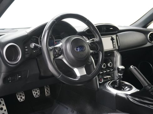 Used 2018 Subaru BRZ Limited w/ 50th Anniversary Edition image 10