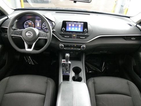 Used 2021 Nissan Altima 2.5 S FWD image 15