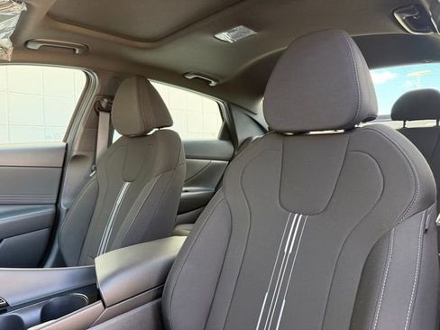 New 2026 Hyundai Elantra SEL Sport Premium FWD image 5