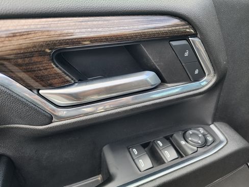 Used 2024 Chevrolet Silverado 2500 LT image 25