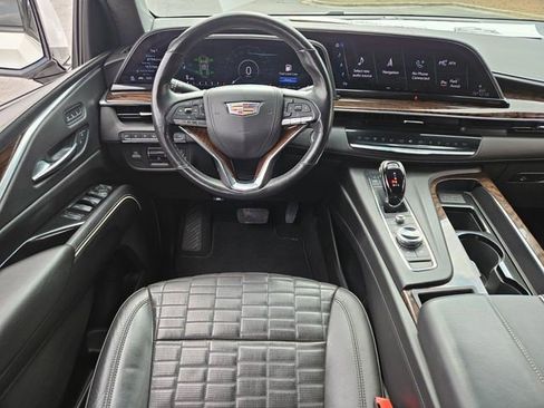 Certified 2023 Cadillac Escalade ESV Sport Platinum w/ LPO, ONYX Package image 11