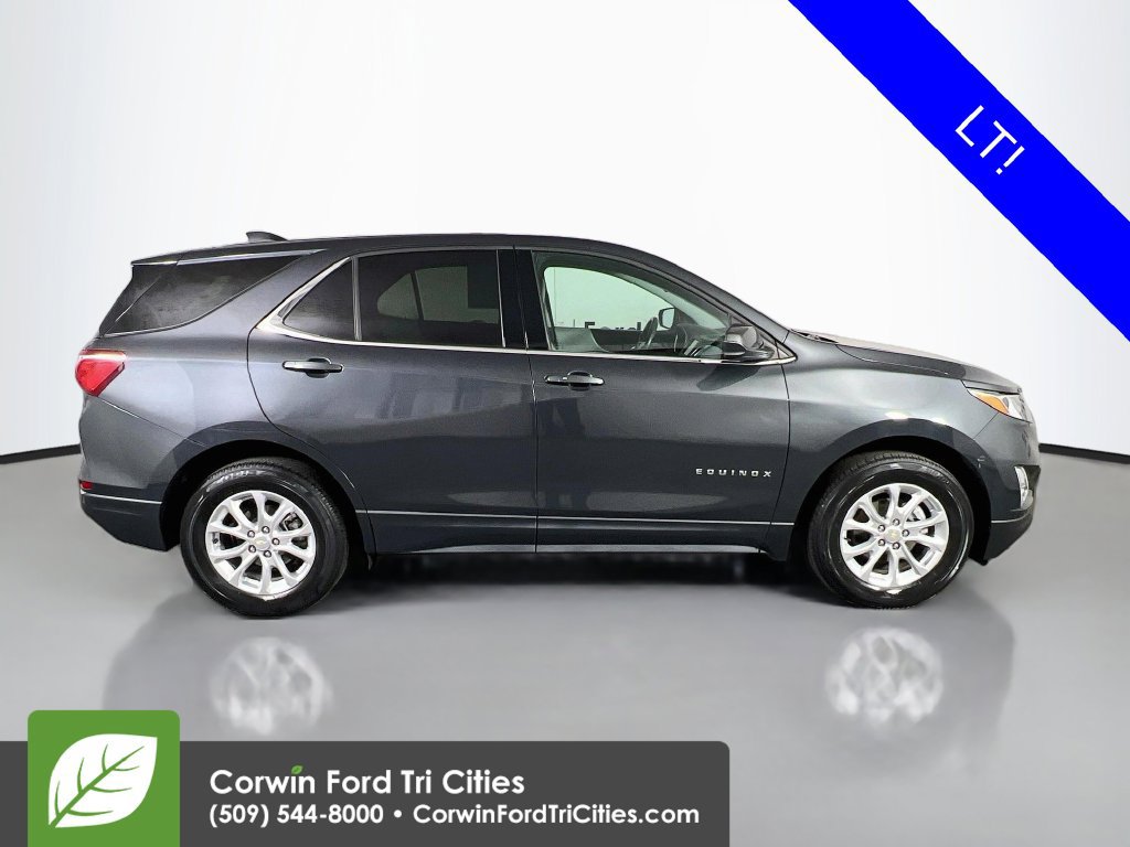 Used 2020 Chevrolet Equinox LT w/ Driver Convenience Package AWD/4WD image 17