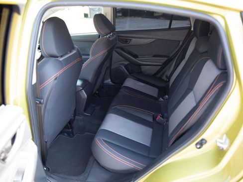 Used 2022 Subaru Crosstrek 2.0i Premium image 21