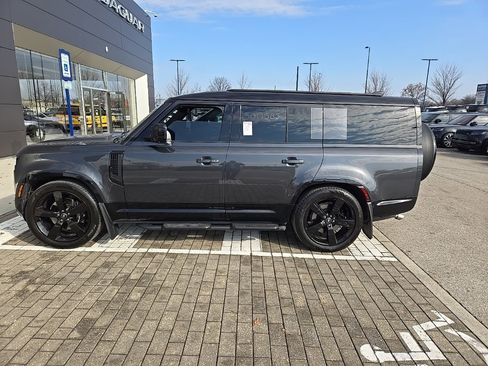 Certified 2025 Land Rover Defender 130 V8 image 8