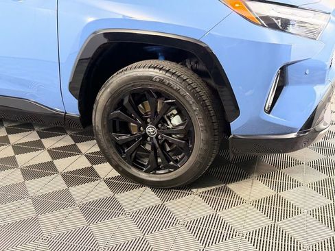 Used 2024 Toyota RAV4 XSE w/ Advanced Technology Package AWD/4WD image 12