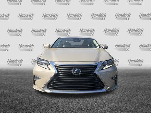Used 2018 Lexus ES 350 w/ Navigation System Package FWD image 3