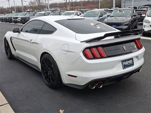 Certified 2020 Ford Mustang Shelby GT350 w/ Technology Package image 5