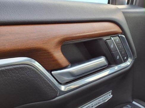 Used 2023 GMC Sierra 1500 Denali w/ Technology Package image 16