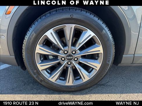 Certified 2022 Lincoln Corsair Reserve w/ Equipment Group 201A image 23