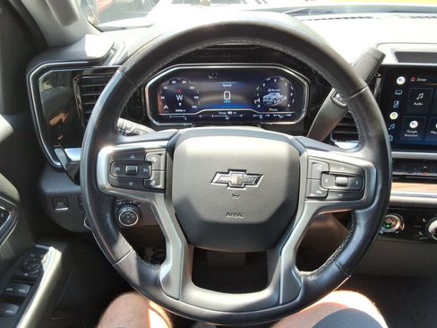 Certified 2022 Chevrolet Silverado 1500 RST AWD/4WD image 24