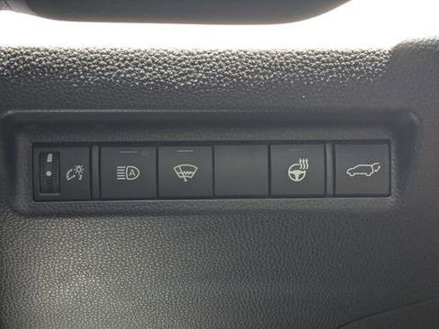 Used 2021 Toyota RAV4 XLE Premium FWD image 38