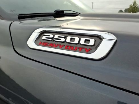 Used 2019 RAM 2500 Tradesman AWD/4WD image 5