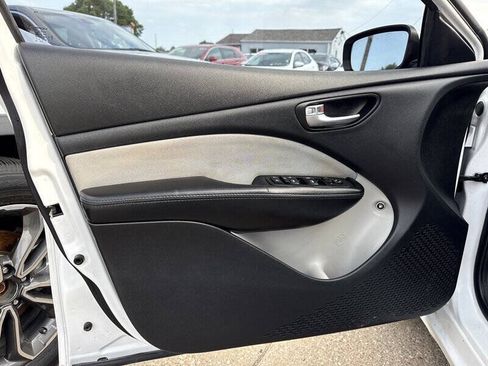 Used 2014 Dodge Dart SXT w/ Rallye Appearance Group FWD image 18