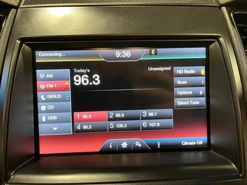 Used 2015 Ford Taurus Limited w/ Equipment Group 301A image 34