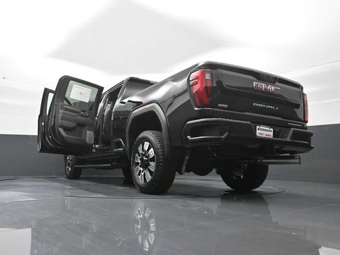 New 2025 GMC Sierra 2500 Denali w/ Technology Package image 31