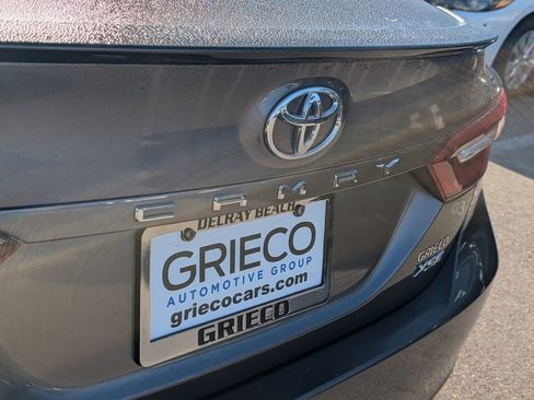 Used 2022 Toyota Camry XSE image 14