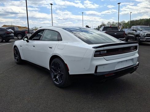 New 2026 Dodge Charger R/T image 5