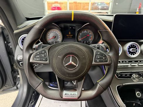 Used 2017 Mercedes-Benz C 63 AMG S image 21
