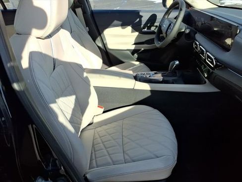 New 2026 Nissan Sentra SL image 19