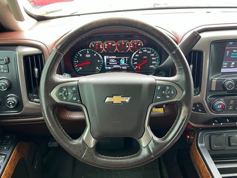 Used 2017 Chevrolet Silverado 1500 High Country AWD/4WD image 34