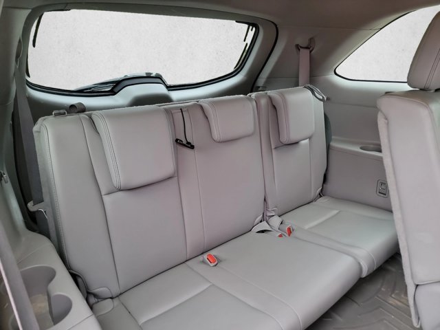 Used 2015 Toyota Highlander XLE FWD image 22
