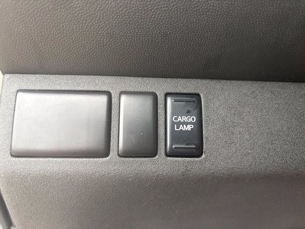 Used 2018 Nissan Frontier S RWD image 18