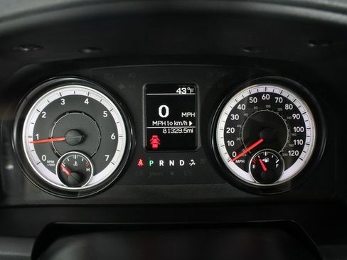 Used 2017 RAM 1500 Express image 9