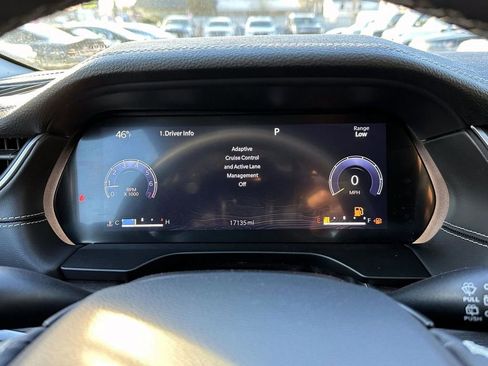 Used 2023 Jeep Grand Cherokee L Limited w/ Luxury Tech Group II image 27