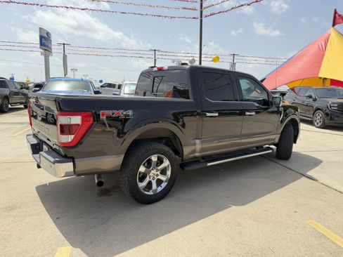 Used 2021 Ford F150 Lariat w/ Equipment Group 502A High AWD/4WD image 6