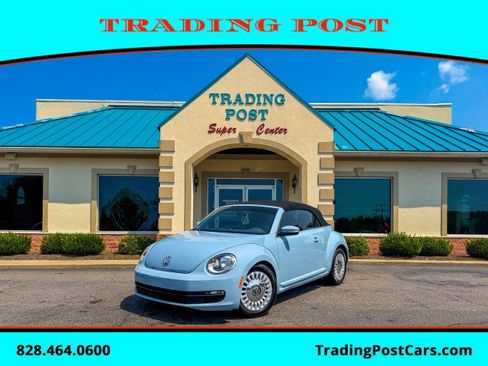 Used 2015 Volkswagen Beetle 1.8T FWD image 1