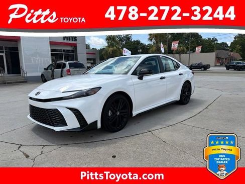 Certified 2026 Toyota Camry Hybrid w/ Convenience Package FWD image 1