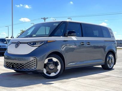 New 2025 Volkswagen ID. Buzz Pro S