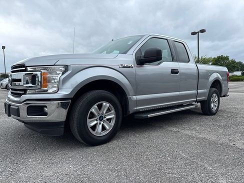 Used 2020 Ford F150 XLT RWD image 11