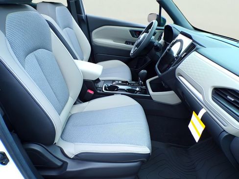 Certified 2026 Subaru Forester Premium AWD/4WD image 7