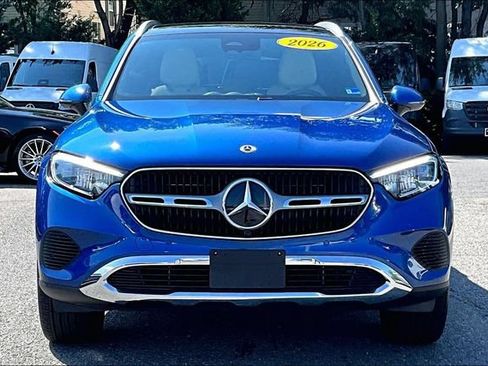 Used 2026 Mercedes-Benz GLC 300 4MATIC image 2