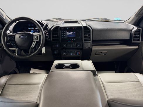 Used 2018 Ford F150 XL w/ Equipment Group 101A Mid AWD/4WD image 16