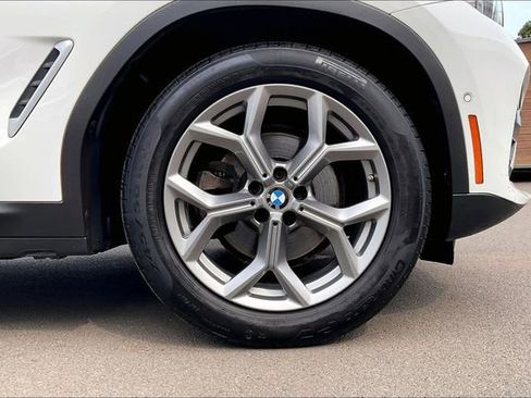 Used 2021 BMW X4 xDrive30i w/ Convenience Package AWD/4WD image 9