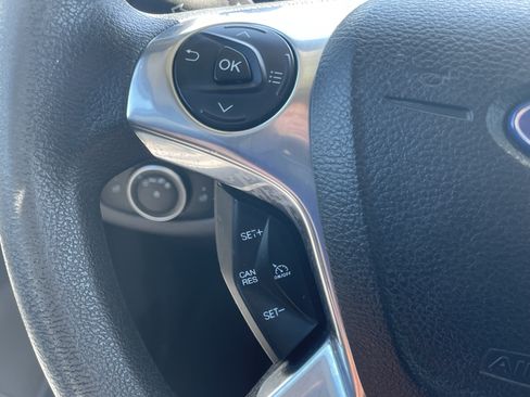 Used 2020 Ford Transit Connect XL FWD image 17