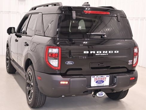 New 2026 Ford Bronco Sport Outer Banks w/ Outer Banks Tech Package+ AWD/4WD image 7